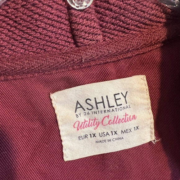 Burgundy Utility Jacket- Denim Bodice, Sweatshirt Sleeves& Hood, Snaps &Pockets - Picture 2 of 10